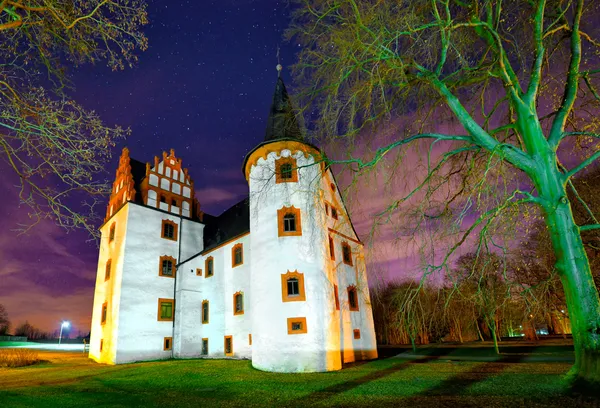 Schloss bei Nacht